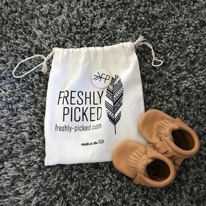 Freshly Picked Mocs size 1